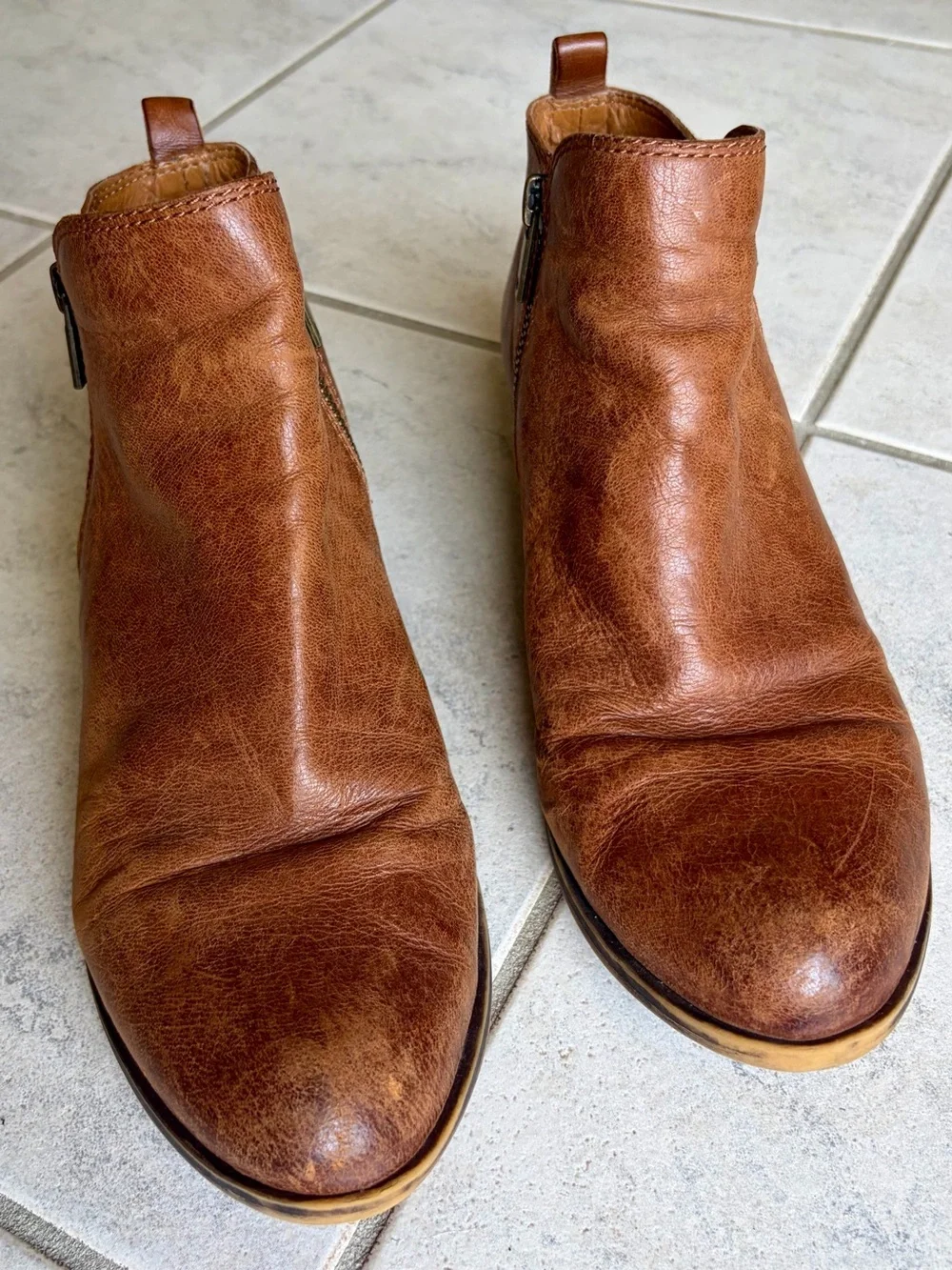 Lucky Brand Brown Distressed Leather Ankle Boots Booties Size 9M / EU 40